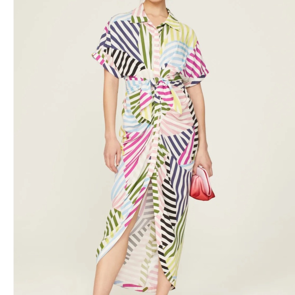 Le superbe size 4 Miko dress